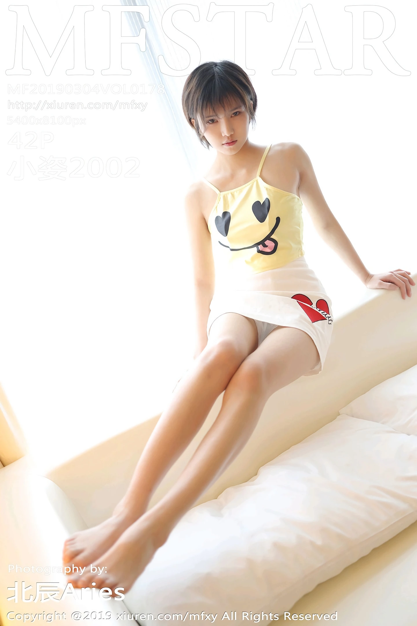[MFStar模范学院]Vol.178_嫩模小姿2002私房卡通吊带内衣半脱秀白嫩翘臀诱惑写真42P-秀人网 - XiuRen.Space
